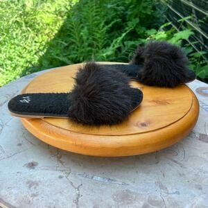 Slumber Slippers Faux Fur Slides Women Size 9/10 Black Fuzzy Fluffy Malvados